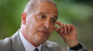 Ministério do Trabalho será dividido entre 3 outras pastas, diz Onyx