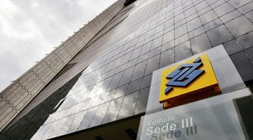 Bancos fecham 400 agências, 726 caixas eletrônicos e demitem 3.000 no primeiro trimestre