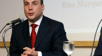 Lava Jato leva presidente da federação do comércio do Rio para a cadeia