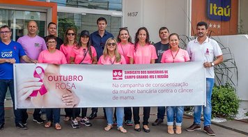 Sindicato percorre agências para conscientizar bancárias sobre a prevenção ao câncer de mama