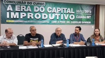 Palestra de Ladislau Dowbor na assembleia da Fetec-CUT/CN encerra curso A Era do Capital Improdutivo