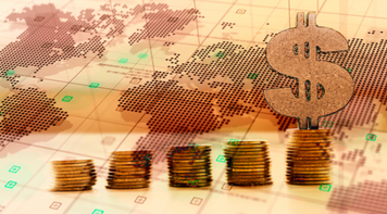 Para Ladislau Dowbor, economia não pode funcionar com 'agiotagem legal' dos bancos