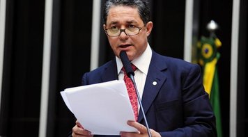 Por unanimidade, TRF-4 derruba sentença de Moro e absolve ex-tesoureiro do PT