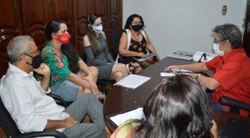 Sindicato busca apoio do senador Paulo Rocha contra a MP 1052