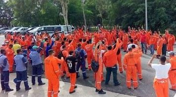 Petroleiros conseguem liminares contra cortes nas refinarias e suspendem greve