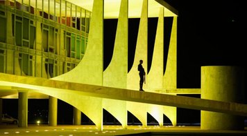 Governo é pressionado a descumprir acordo de modificar reforma trabalhista