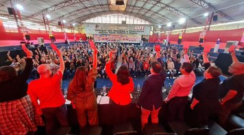 Trabalhadores do ramo financeiro aprovam propostas para o Congresso da CUT