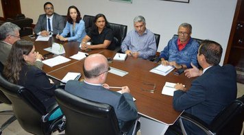 Entidades sindicais reúnem com presidente do Banco da Amazônia na retomada de negociações