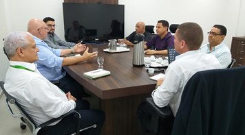 Credisis não oferece ganho real e ainda quer retirar 13º tíquete, direito já conquistado pelos trabalhadores