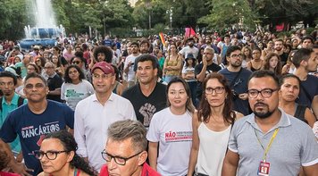 Sindicato dos Bancários de Campo Grande participa de mobilização contra cortes na educação