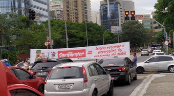 Trabalhadores denunciam abusos do Santander nas ruas de São Paulo