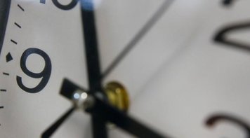 Solução para demora no atendimento está na contratação de mais bancários, defende Sindicato