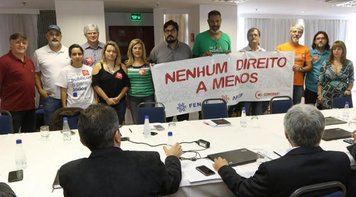 Representantes dos empregados dão recado à Caixa: nenhum direito a menos!