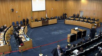 Perda de direitos é consequência de voto na direita