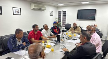 Fetec-CUT/CN reúne-se com CNTV e Contracs para discutir fechamento de agências na Caixa