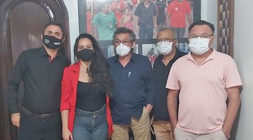 Sindicato reúne com senador Paulo Rocha em defesa do Quadro de Apoio 