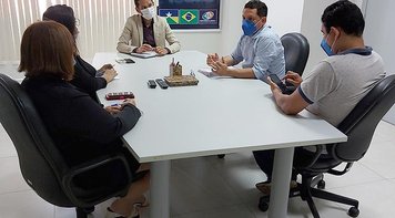 Sindicato se reúne com INSS para solucionar problema de atendimento prestado por peritos médicos aos bancários
