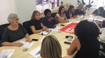 RESISTÊNCIA: Mulheres desconstroem reforma da Previdência 