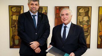 Procuradores protestam contra declarações do presidente da ANPR