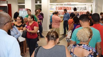 MT: Santander desrespeita os trabalhadores para aumentar o lucro