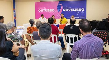 Empregados e aposentados da Caixa debatem proposta para acordo do Saúde Caixa em Campo Grande