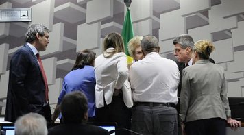 Acordo no Senado evita manobras e marca votação da reforma trabalhista nos dias 20 e 28