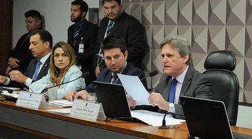 Relator da MP da ‘liberdade econômica’ cria ‘contratação anti-crise’ e quer suspender acordos coletivos