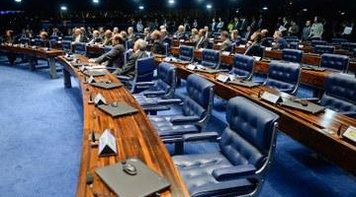 Senado aprova urgência para reforma trabalhista. Votação será na semana que vem