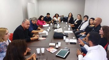 Sindicato discute parceria com o Cerest-DF com foco em prevenção