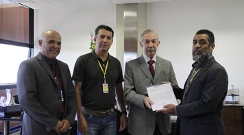 Sindicato entrega à Poupex pautas de reivindicações dos trabalhadores