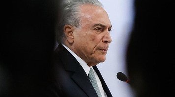 Temer cometeu novo crime de responsabilidade ao acionar o Exército, apontam juristas