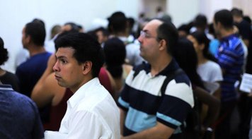 Quatro em cada dez brasileiros estão pessimistas com a economia do País