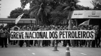 FUP e sindicatos enviam comunicado de greve à Petrobrás e subsidiárias