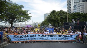 Manifestação pede fim da violência contra mulheres negras no Rio