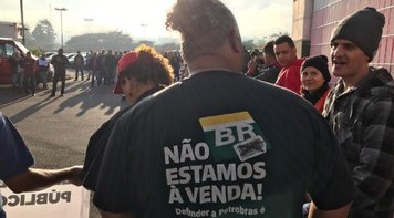 Petroleiros garantem que greve não provocará falta de combustíveis e gás