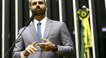 Partidos de oposição pedem cassação de Eduardo Bolsonaro