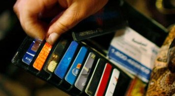 Endividamento de famílias brasileiras registra quarta alta consecutiva em abril