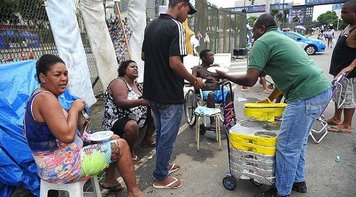 Temer comemora inflação baixa e esquece que sem emprego poder de compra é zero