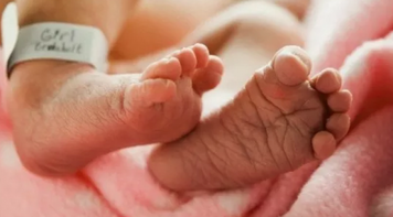 Extensão da licença-maternidade é um direito quando há risco de vida para o bebê