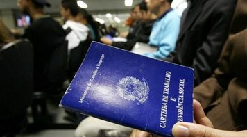 Desemprego atinge 12,7 milhões de trabalhadores