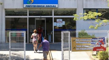 INSS atrasa pagamento de auxílio-doença para quem recebe menos que o salário mínimo 