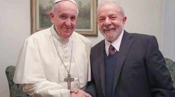 Lula e Papa Francisco defendem direitos dos trabalhadores e o fim da desigualdade 