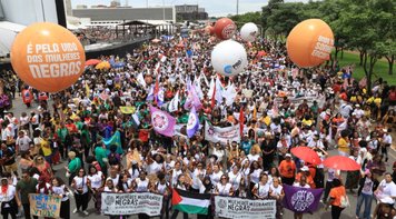 Marcha histórica das Mulheres Negras toma Brasília por justiça racial, reparação e bem viver; Centro-Norte participa