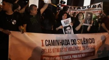 Nos 58 anos do golpe, Caminhada do Silêncio repudia violência de Estado e impunidade