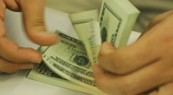 Fortuna de bilionários aumenta US$ 1 trilhão durante pandemia em 2021