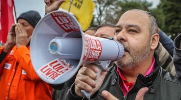 15 + 30 de maio é = a 14 de junho e à grande greve geral contra a reforma da Previdência