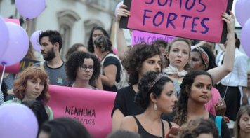 Mulheres voltam às ruas neste 8 de Março contra retrocessos de Bolsonaro