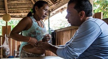 Governo Bolsonaro recorre a cubanos do ‘Mais Médicos’ para conter coronavírus 