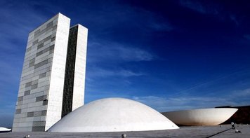 Fundeb permanente e com mais recursos da União será votado nesta terça 25 