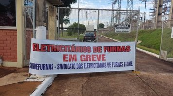 Trabalhadores da Eletrobras entram em greve por tempo indeterminado
